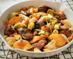 Задушени дреболии със зеленчуци