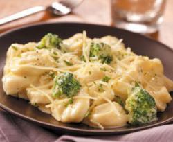 Тортелини с броколи и сирене