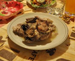 Месо с гъби и пушено сирене