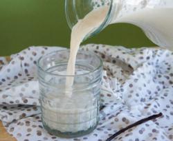 Мляко от слънчогледови семки