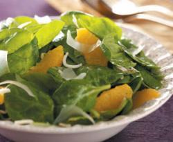 Спаначена салата с портокал и винегрет