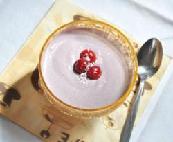 Крем от ягоди и извара