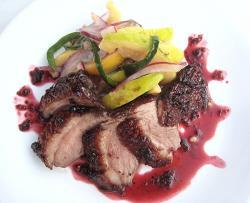 Патешки гърди с нар