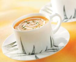 Красива есенна супа