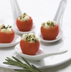 Домати, пълнени с извара